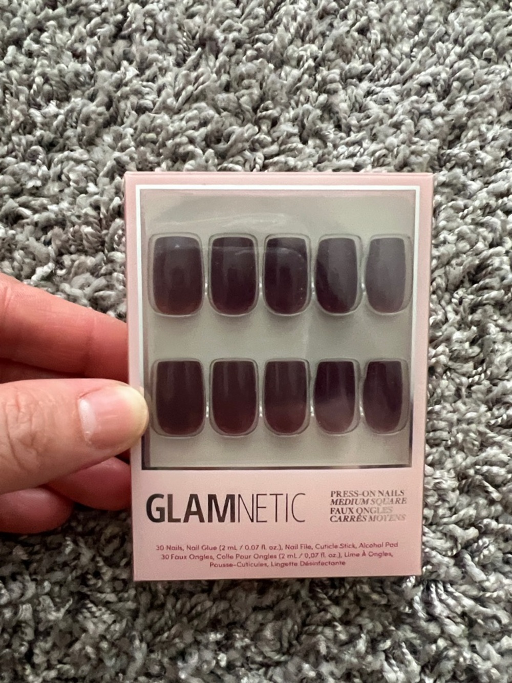 Press-On Nails in cherry mocha (12-Count)